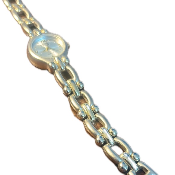 Victoria Rhein Ladies Watch - Picture 2 of 4